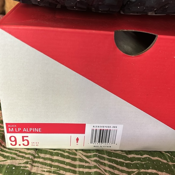 Men’s Altra LP Alpine Black 9.5 - Picture 2 of 7